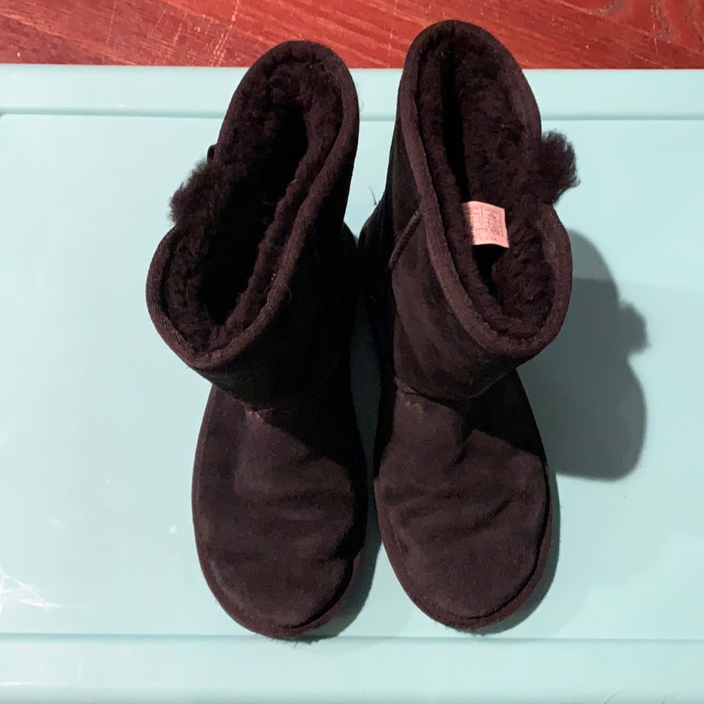 Snow boots - size 6 Koolaboora by Ugg